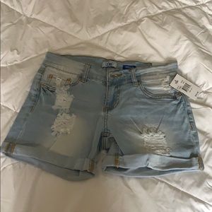 Light washed ripped jean shorts